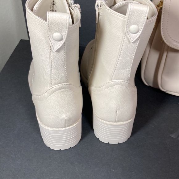 NWT ivory hiking boot by Raylee size 6.5 - Picture 6 of 8
